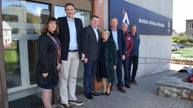 Bauskā viesojas Latvijas Basketbola savienības vadība