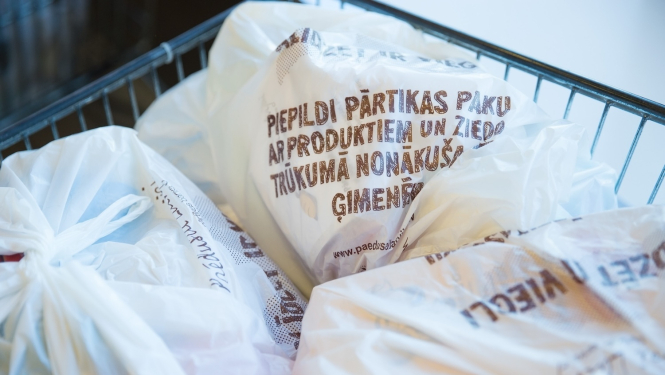 Piepildi pārtikas paku