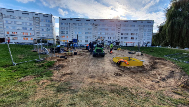 Top jauns rotaļu laukums Bauskā