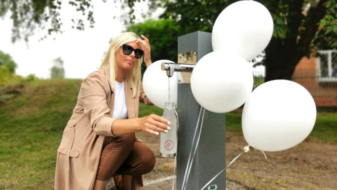 Vecumniekos uzstādīts brīvkrāns