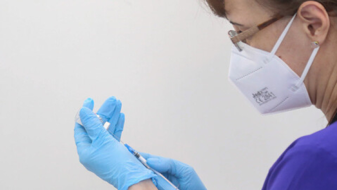 No 17. maija sākas 16-17 gadus vecu jauniešu vakcinācija