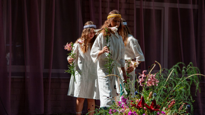 Liliju svētki Vecumniekos