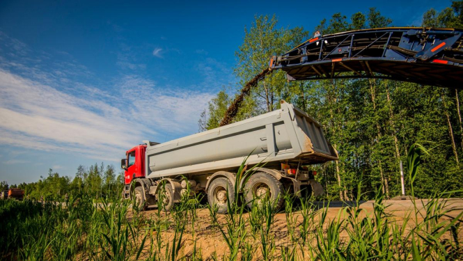 Posmā no Iecavas līdz Bauskai jārēķinās ar satiksmes ierobežojumiem un ilgāku laiku ceļā