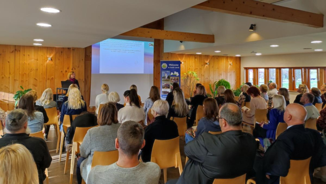 Tūrisma nozares pārstāvji strādā Zemgales tūrisma konferencē «Konkurētspējīga tūrisma produkta un galamērķa attīstība»