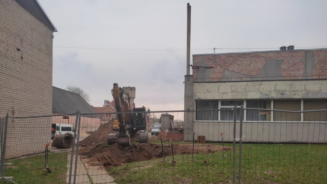 Būvdarbi pie Dartijas