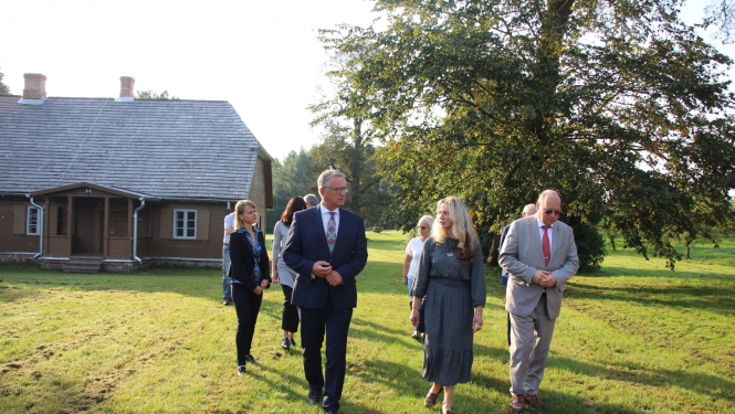 Plūdoņa muzejs kultūras ministrs