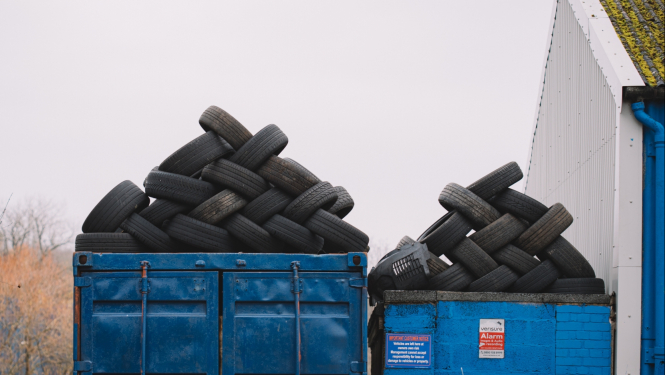 Riepu nodošana Vecumniekos