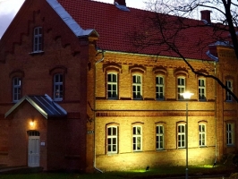 Sarkanā skola