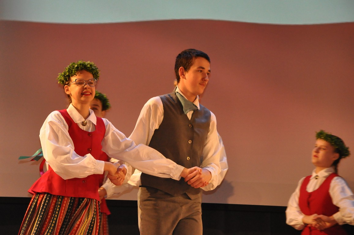 Vecumnieku vidusskola