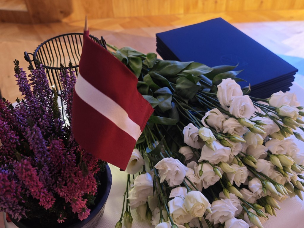 Vecumnieku vidusskola