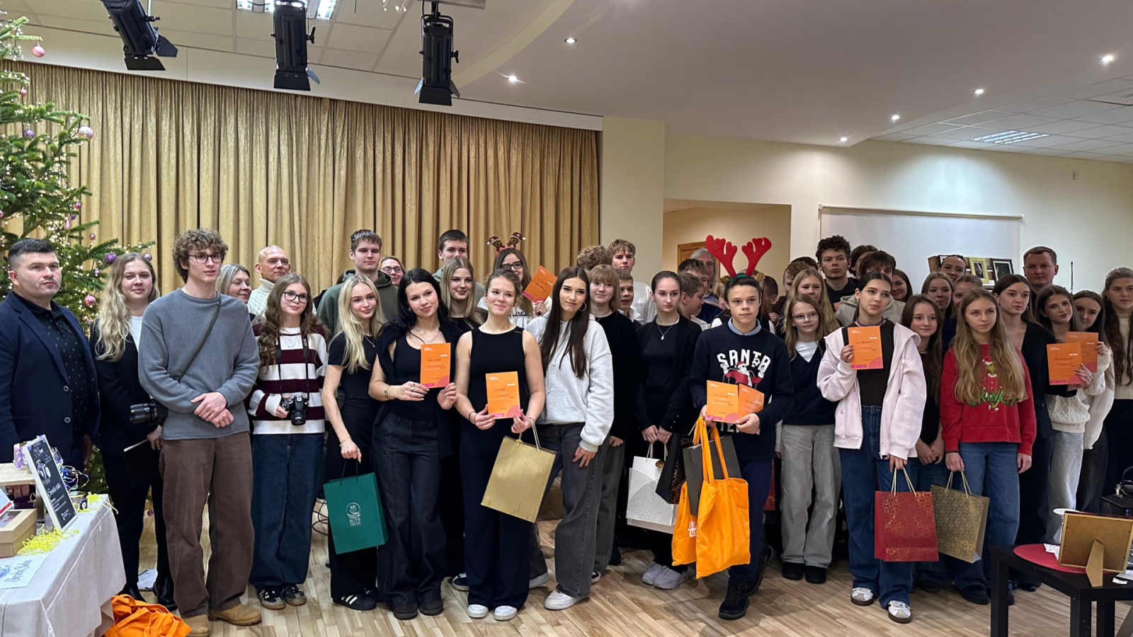 SMU tirdziņš Iecavā