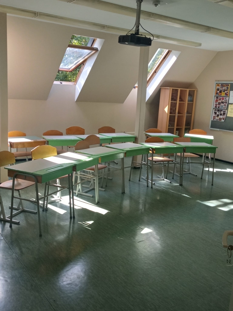 Angļu valodas kabineta kosmētiskais remonts Īslīces pamatskolā