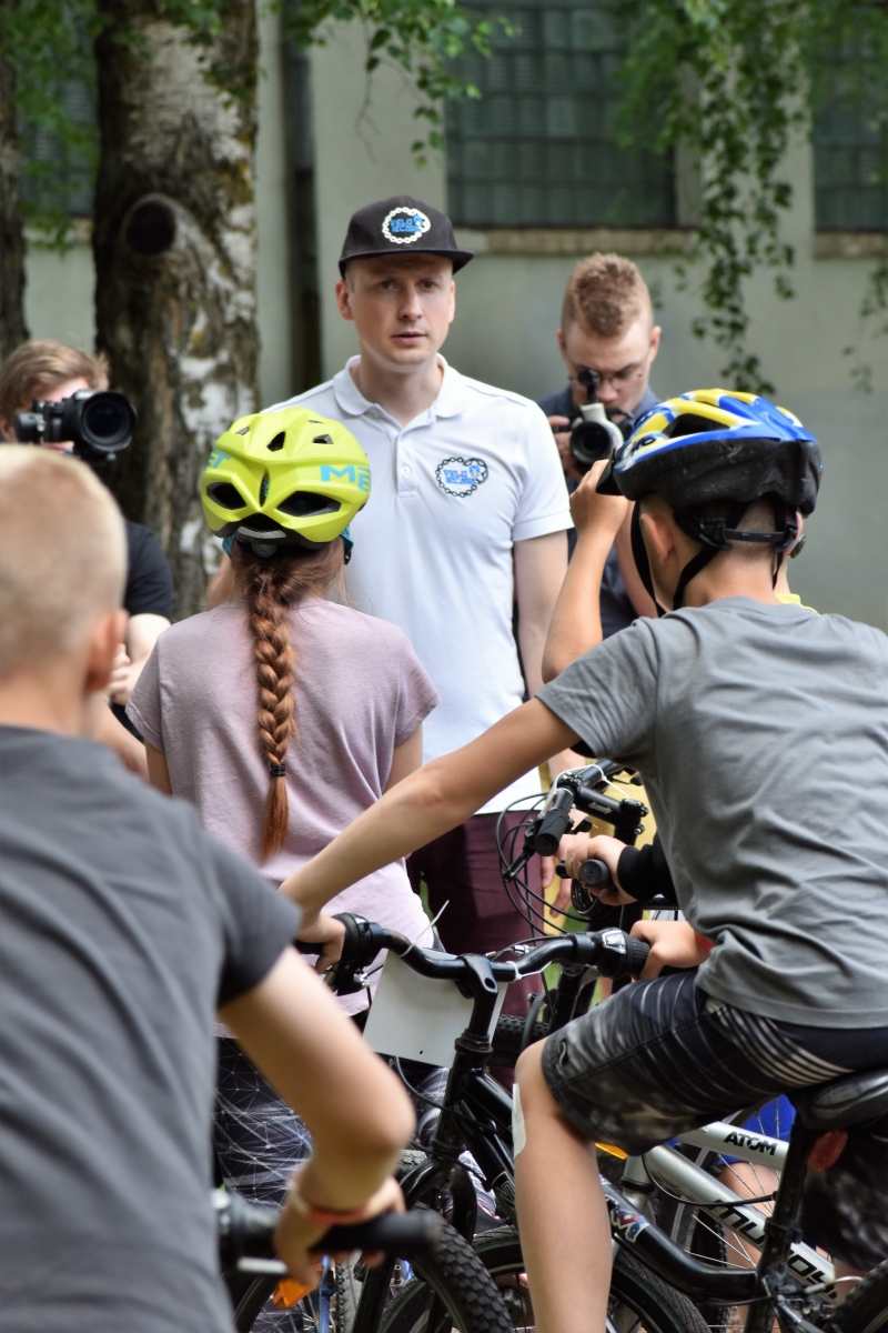 Velo braukšanas sacensības projektā „droša vide skolēniem un skolotājiem – kvalitatīvas izglītības pamats'' (6)