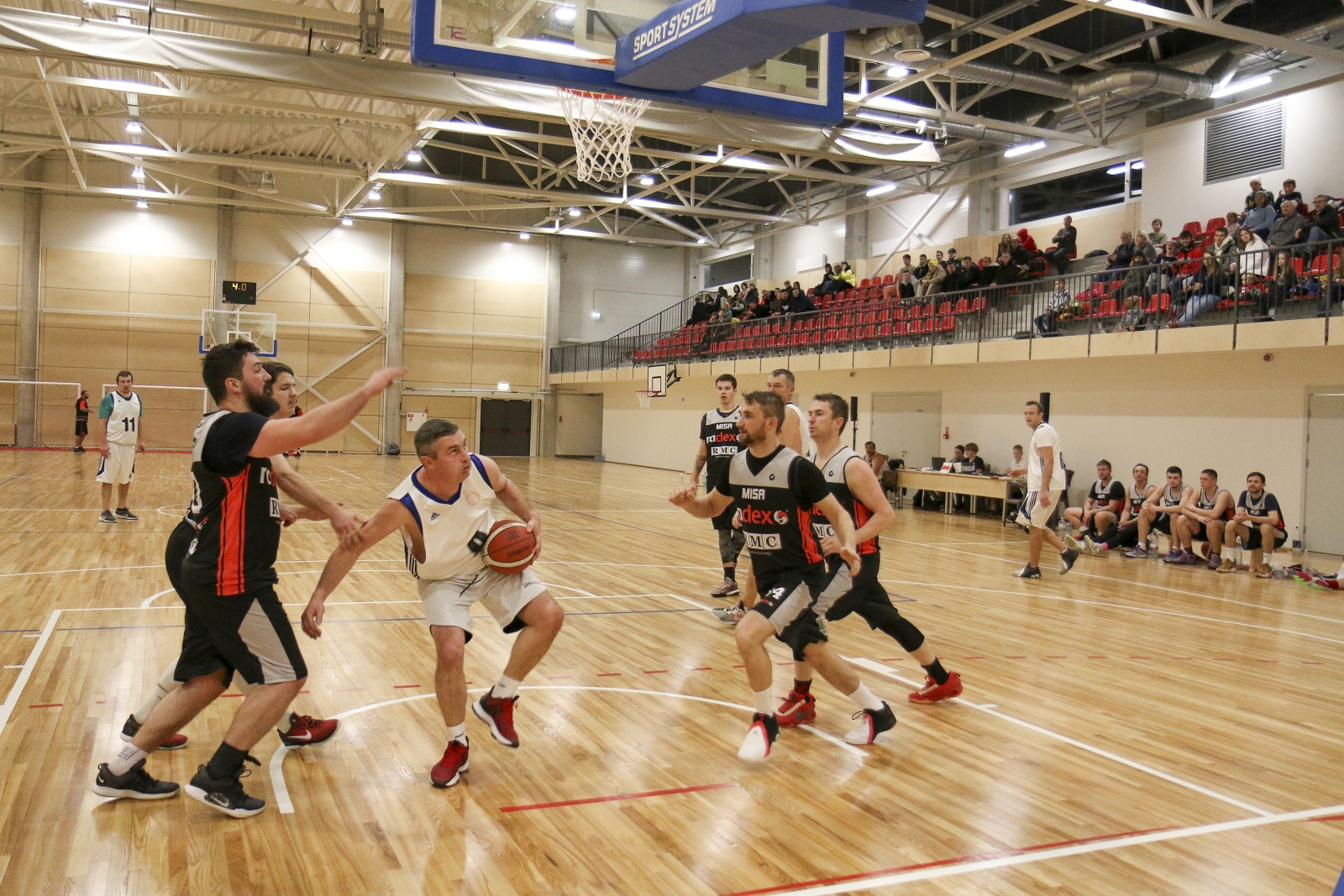 Iecavas pilsētas 1. atklātā basketbola čempionāta finālspēles un apbalvošana (7)