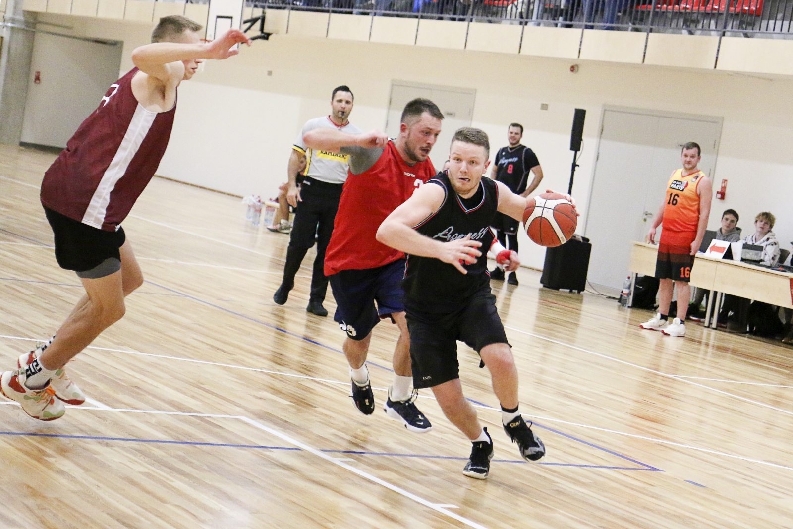 Iecavas pilsētas 1. atklātā basketbola čempionāta finālspēles un apbalvošana (27)