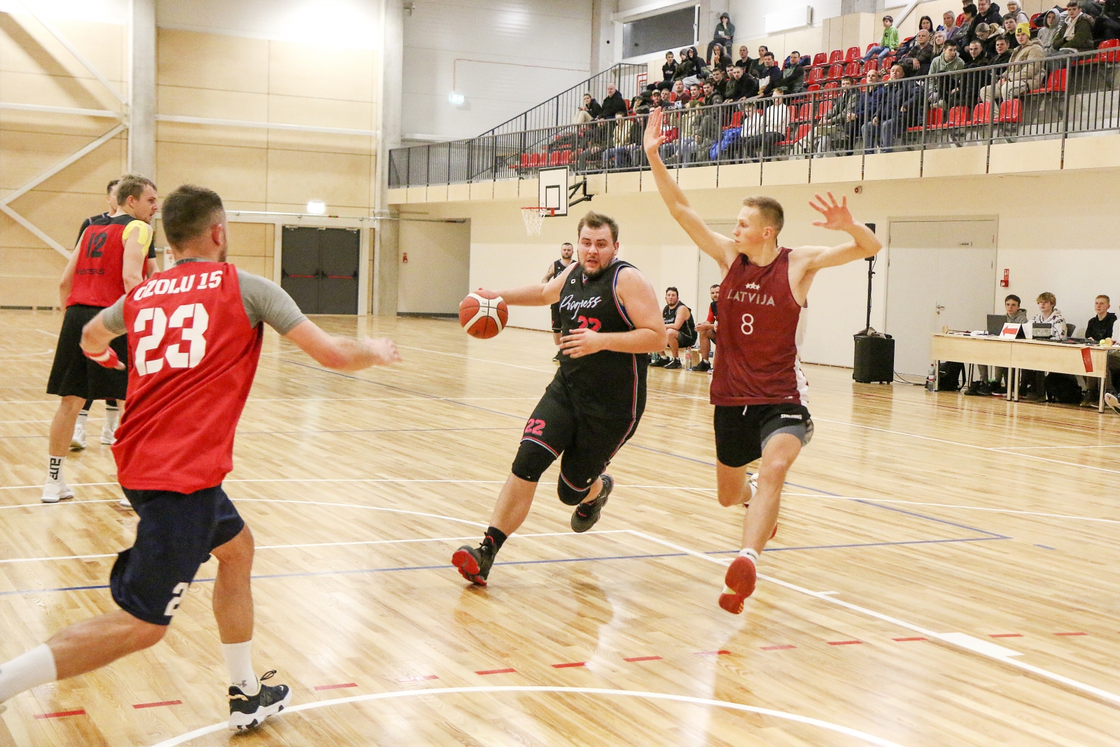 Iecavas pilsētas 1. atklātā basketbola čempionāta finālspēles un apbalvošana (28)