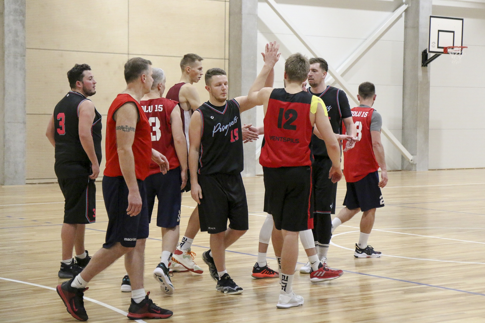 Iecavas pilsētas 1. atklātā basketbola čempionāta finālspēles un apbalvošana (40)