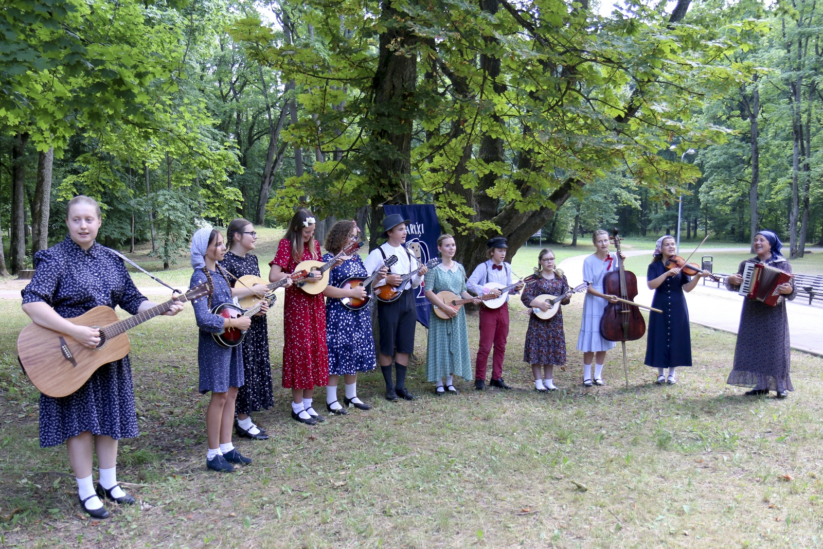«Saulesvija» ieripo Iecavā (4)