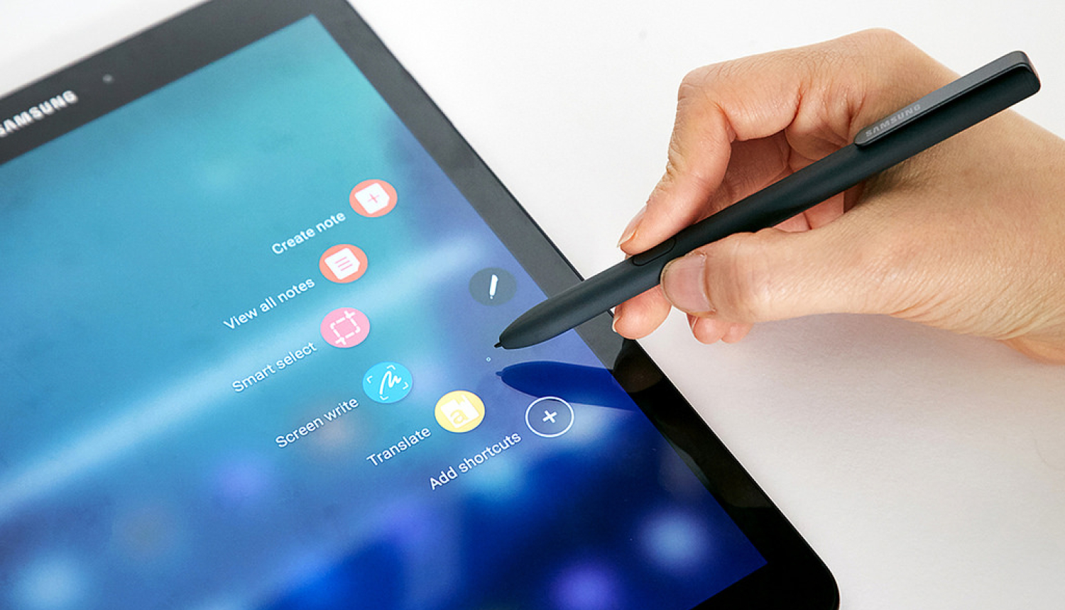 Izsludina konkursu skolēniem – interneta lietpratējiem
