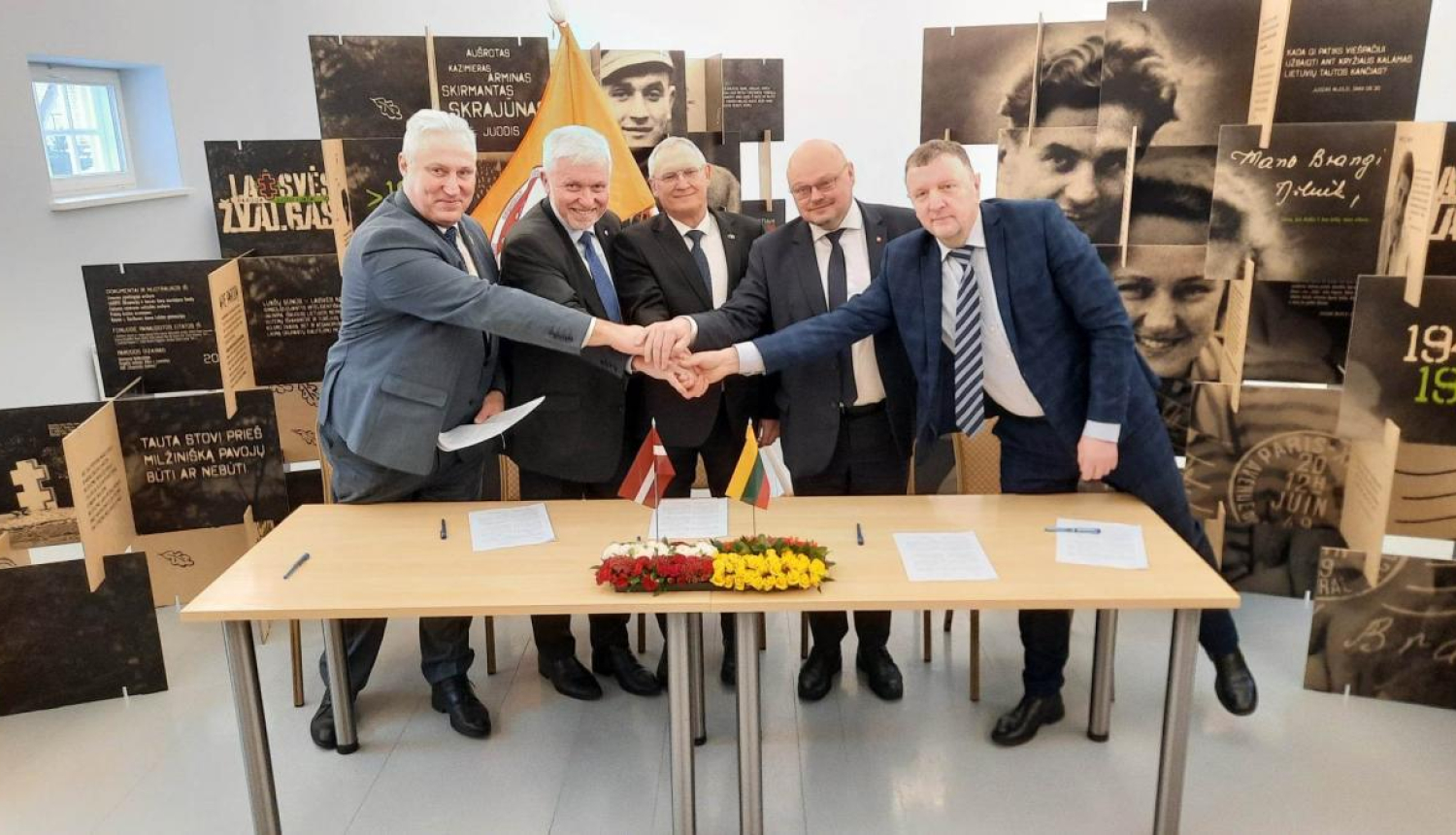 Pakrojā parakstīts līgums par tūrisma akcijas «Iepazīsti kaimiņus Zemgalē!» organizēšanu