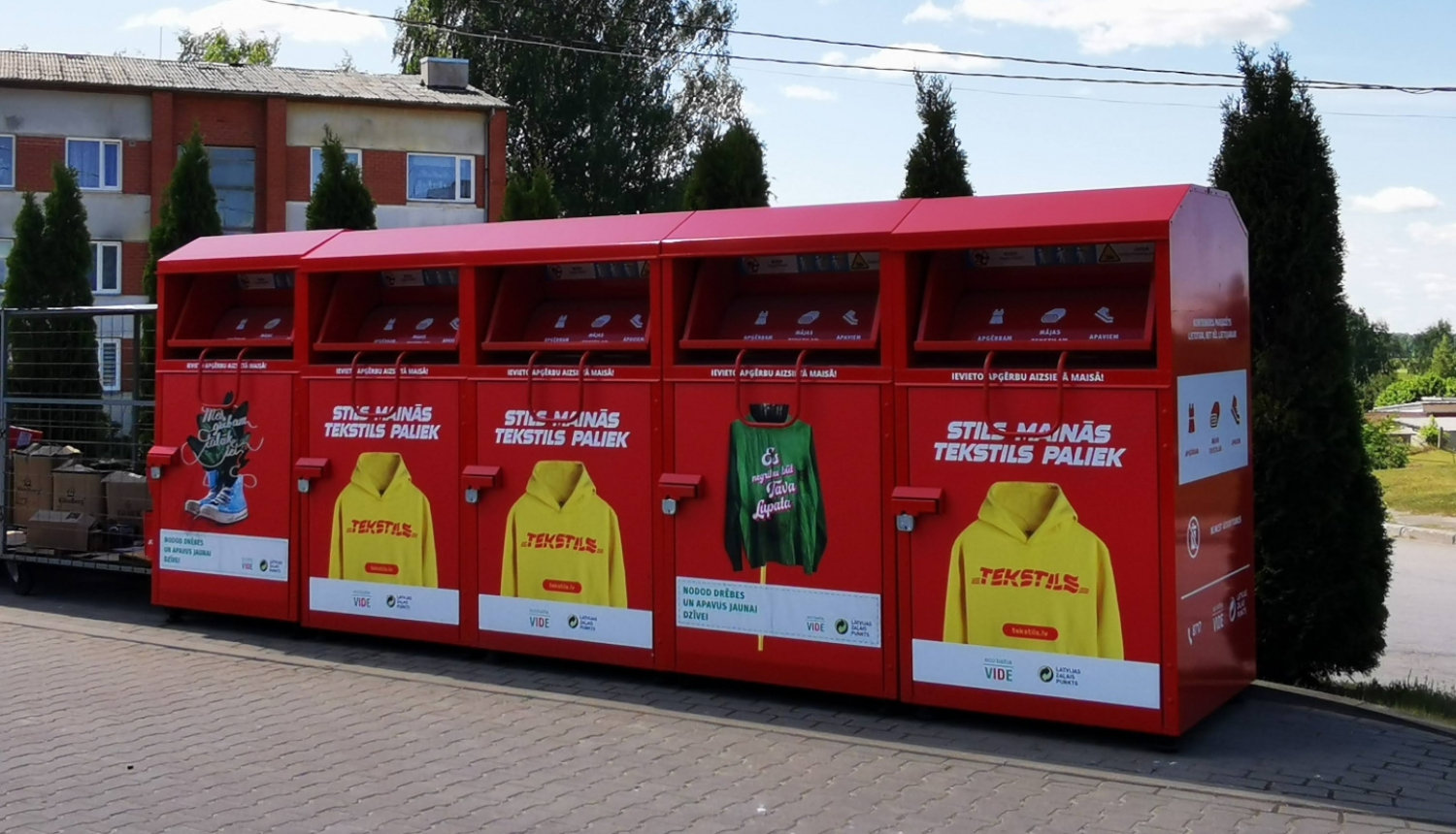 Tekstila konteineris Vecumniekos