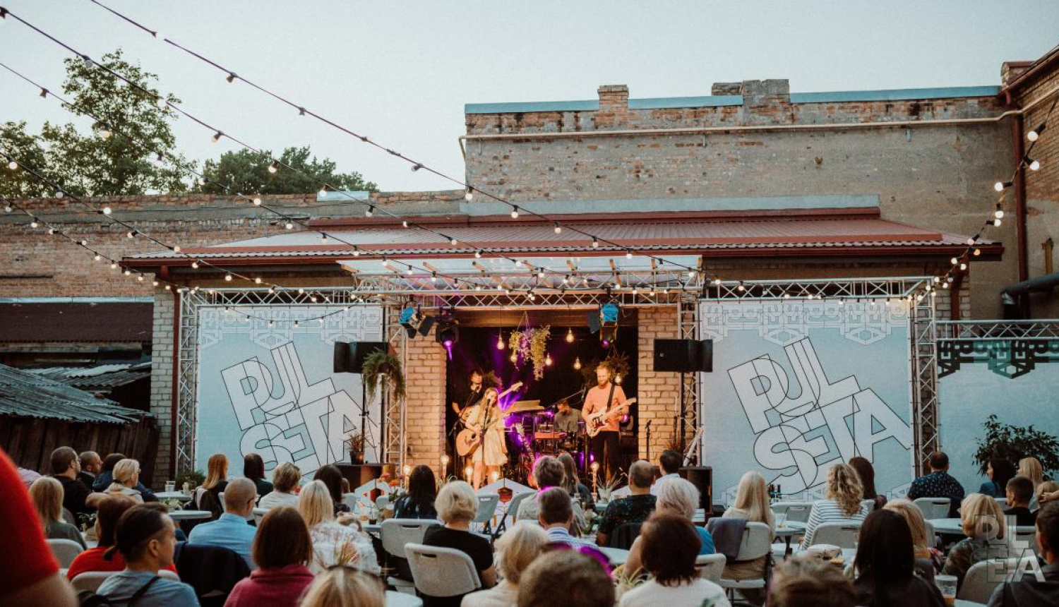 «Carnival Youth», «Comedy Latvia», «Otra Puse» – notikumu pagalms «Pulsēta» izsludina sezonas izskaņas norises