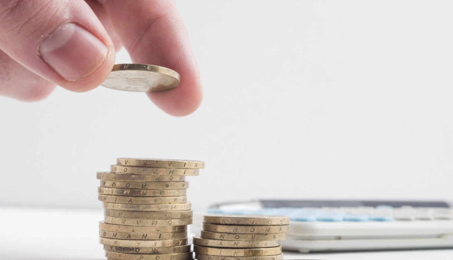 Valdība apstiprina apgrozāmo līdzekļu un subsidēto darba algu atbalsta programmas Covid-19 ietekmētajiem uzņēmumiem