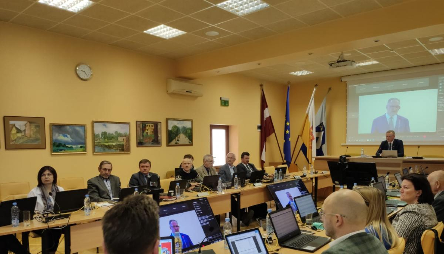 Paziņojums par nodomu noteikt aizliegumu ģenētiski modificēto kultūraugu audzēšanai