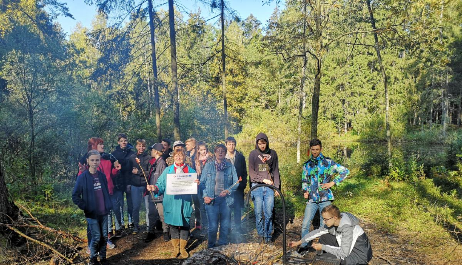 Projekta ietvaros skolēni dodas izzinošā pārgājienā