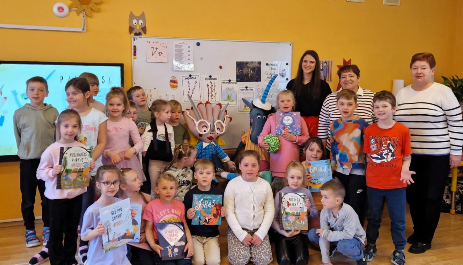 Tikšanās ar bērnu grāmatu autori un ilustratori Daci Krēsliņu