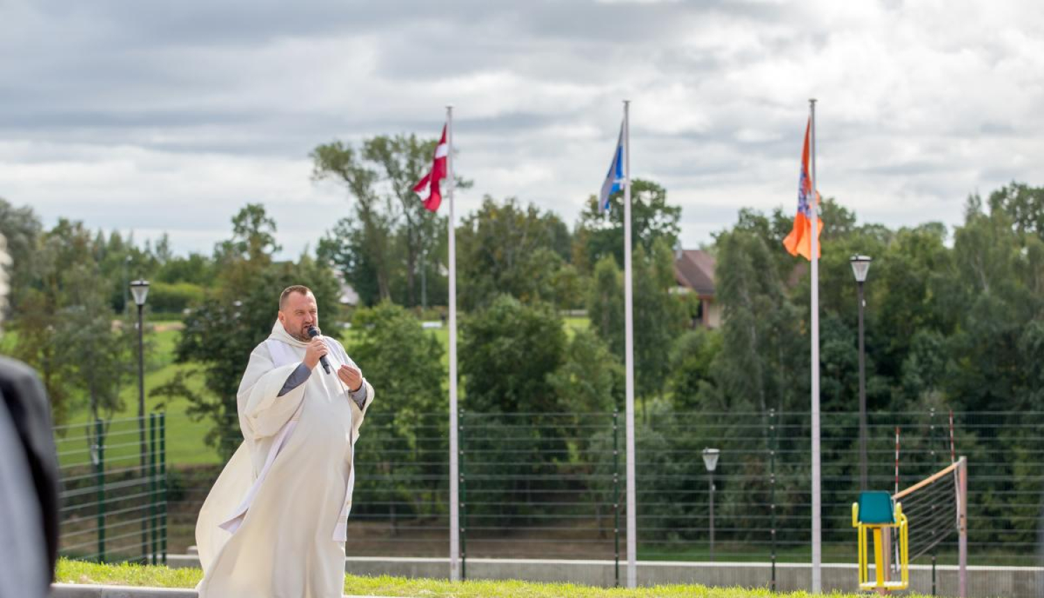 Oficiāli tiek atklāta jaunā Bauskas sporta halle
