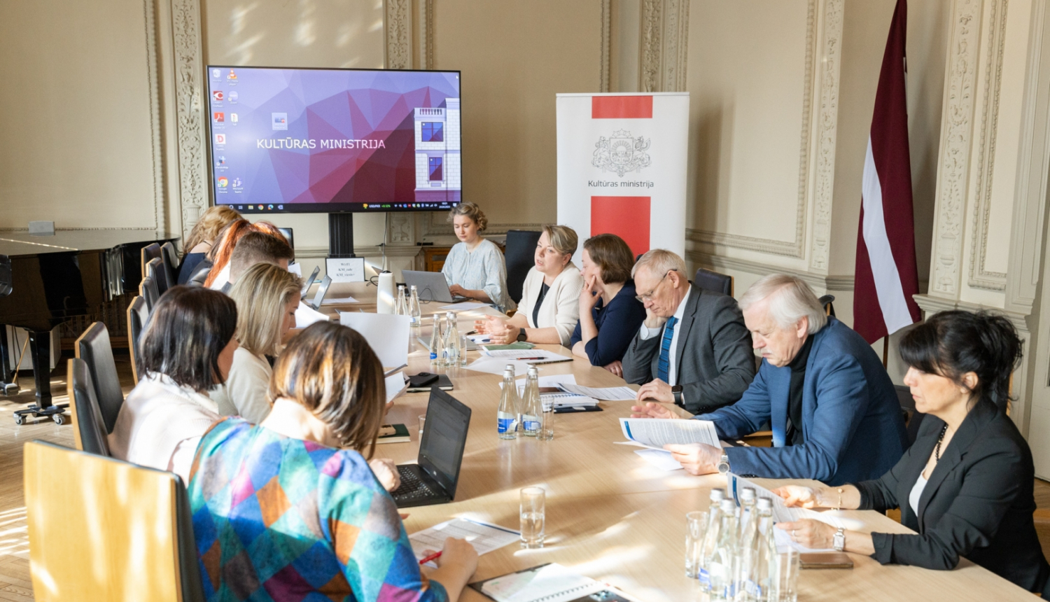 Mežotnes pils darba grupas pirmā sanāksme