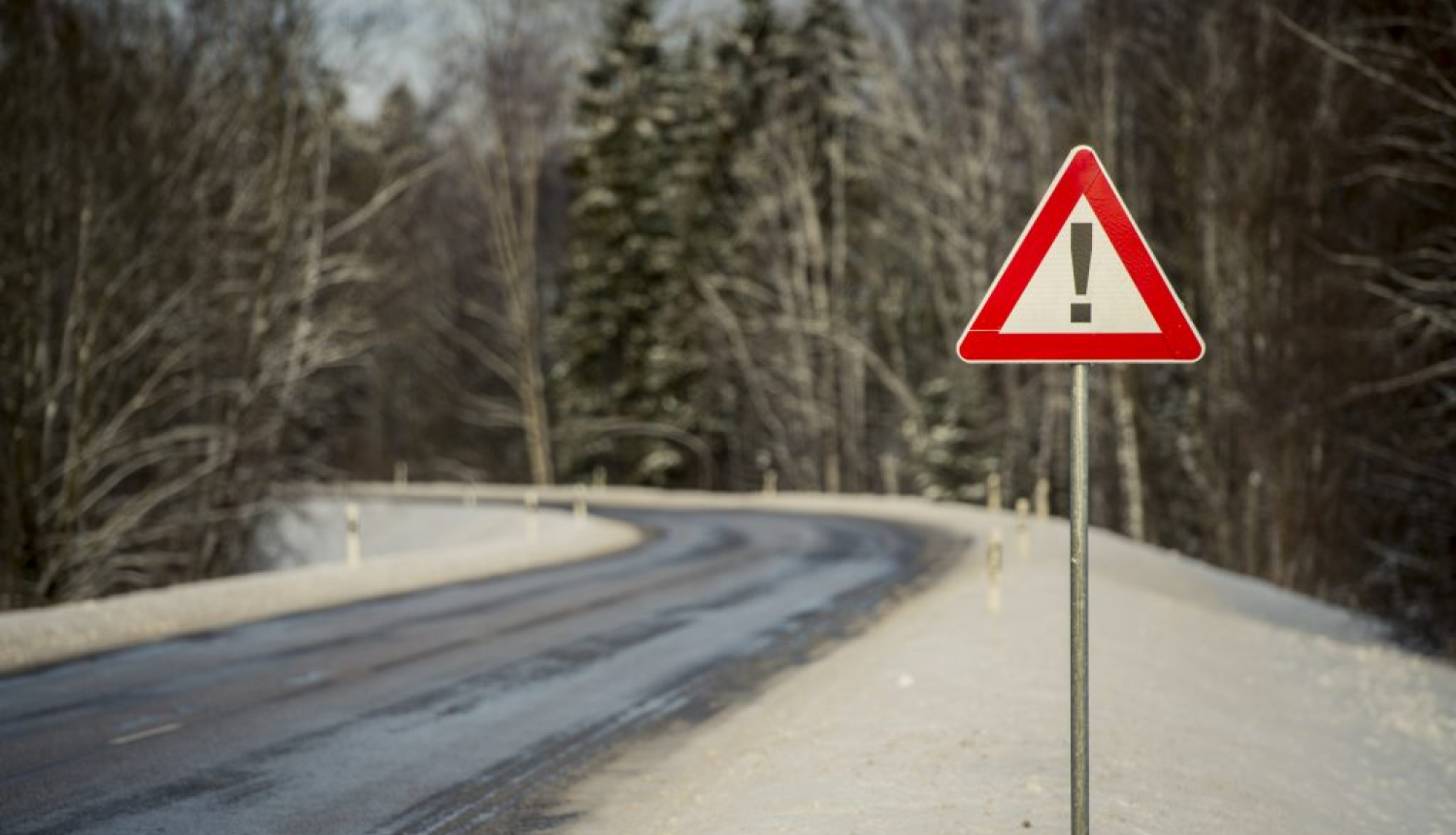 apgrūtināti braukšanas apstākļi