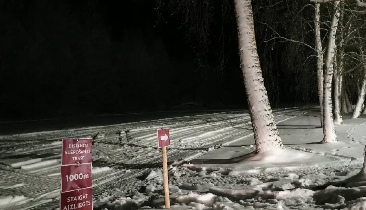 Vecumniekos izveidota distanču slēpošanas trase